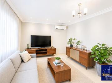 Apartamento · 110m² · 4 Quartos · 3 Vagas · Apartamento espaçoso de 4 quartos com suíte no Padre Eustáquio