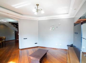 Casa · 278m² · 4 Quartos · 6 Vagas · Sobrado Residencial à Venda em Santo André – Vila Camilópolis (Financiamento Aceito)