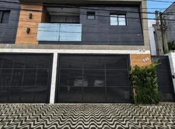 Casa · 44m² · 1 Quarto · 1 Vaga · Maravilhosa Casa Sobreposta em Caiçara, Praia Grande - 1 Quarto