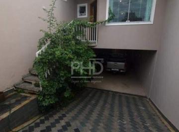 Casa · 190m² · 3 Quartos · 5 Vagas · Sbrado com 3 suites - 5 vagas de garagens - Rudge Ramos - São Bernardo do Campo