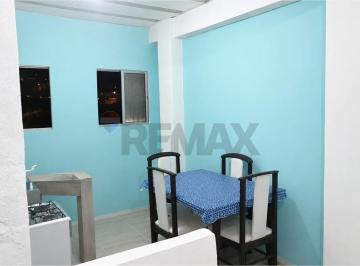 Casa · 210m² · 2 Quartos · Casa ampla e bem distribuída na Macaxeira!