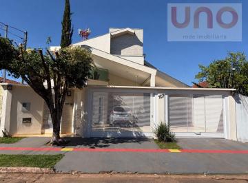 Fachada · Casa no Taveiropolis com Banheira -  Campo Grande