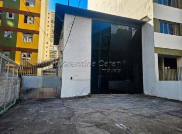 Comercial · 6 Vagas · Casa comercial em via de grande fluxo