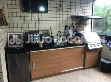 Apartamento · 198m² · 4 Quartos · 2 Vagas · Recreio apartamento lamina 4 quartos próximo a praia posto 9