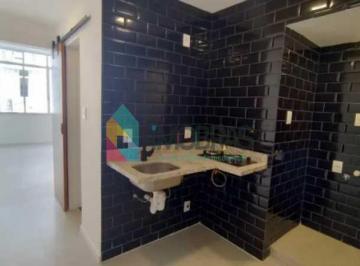 Apartamento · 29m² · 1 Quarto · COPACABANA APARTAMENTO TODO REFORMADO OPORTUNIDADE!! PROXIMO A PRAIA!