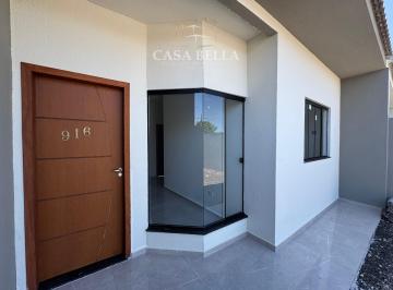 Casa · 69m² · 3 Quartos · 2 Vagas · Casa á venda localizada no Bairro Jardim das Oliveiras em Foz do Iguaçu, PR.