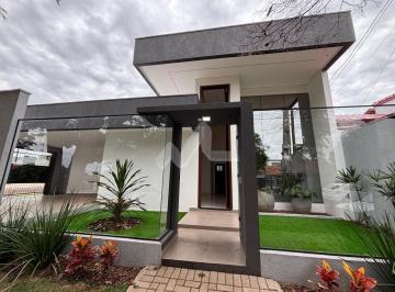 Casa · Casa no Jardim Pancera - Área  interna de 130,90 m  e 199,76 m  de área terreno.