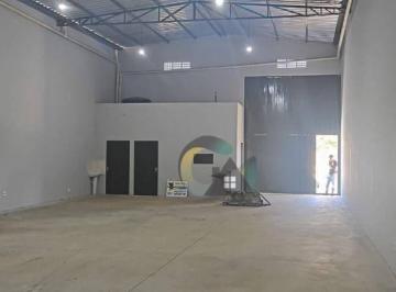 658e9695b0ae9a4417a5f679e43baf2cb144e70c · ótima localização