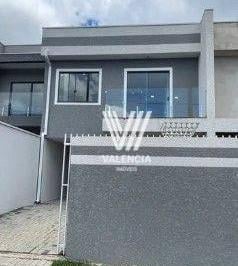 b7ff191f16e332346b8eb126bc17ebf74e76b59c · Sobrado de Rua | 3 Dorms | 127m² priv | 2 vagas | Iguaçu - Araucaria/PR