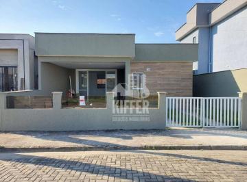 6357aa209d40bfb5605a27fa6be7666230f72085 · Casa com 3 quartos para alugar, 104 m² por R$ 3.220/mês - Pindobas - Maricá/RJ