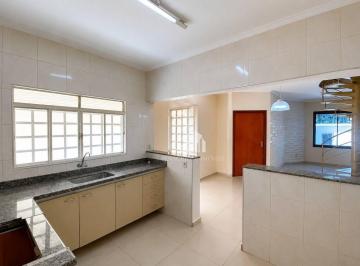 b4052da789f38764421684fd539411671db48605 · Casa com 3 dormitórios para alugar, 130 m² por R$ 2.900/mês - Werner Plaas - Americana/SP