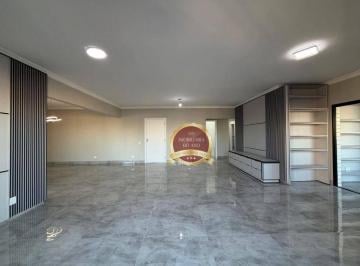 f45ecc3ca9b68b73947fa912b3a353e72be0b942 · Cobertura com 4 suites, Piscina Privativa, todo reformado com linda vista Mar.