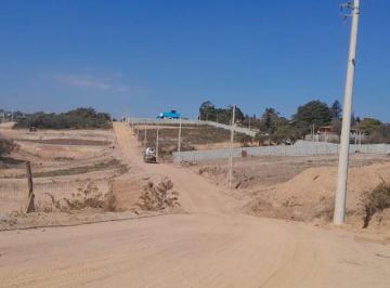Terreno , Alumínio · Perto de Tudo: Lote de 1.000m² com Infraestrutura Pronta ao Lado da Raposo