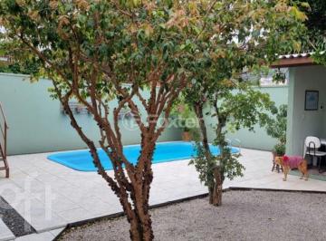 658926b6 · Casa, 3 dormitórios, 442.5 m², em Rio Tavares
