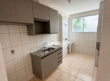 524fca0ec1184c901ddb5b3994777f5e3d0c0893 · Apartamento no Copacabana com dois quartos, suíte e uma vaga de garagem.