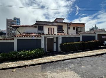 Casa · 451m² · 7 Quartos · 6 Vagas · CASA DE TRES PAVIMENTOS NA ALAMEDA DAS FRANBOESAS