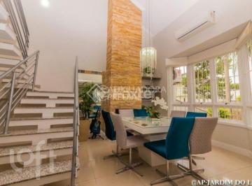 c119c0fb · Casa, 3 dormitórios, 269.23 m², em Estância Velha