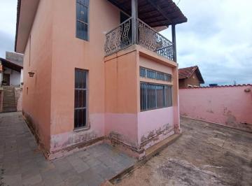 Imagem 1 · Casa para venda em Centro, Nepomuceno