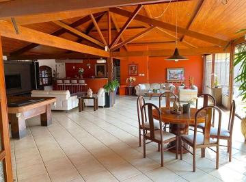 Imagem 1 · Casa para venda em Santa Lúcia, Belo Horizonte