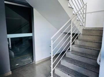 Imagem 1 · Apartamento para venda em Centro, Sarzedo
