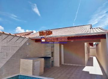 Casa · 125m² · 2 Quartos · 2 Vagas · Casa com piscina a 100m da praia e aceita carro na negociação!