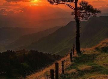 Terreno , Ibiúna · Terreno 500m² em Ibiúna Fácil Acesso pela Rodovia