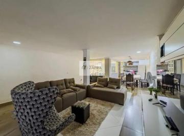 Casa · 230m² · 3 Quartos · 4 Vagas · Sobrado à venda em São Bernardo do Campo, Baeta Neves, com 3 quartos, com 230 m²