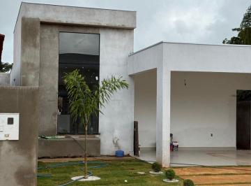 Casa de 3 quartos, Gama · Casa nova com quintal e ambientes integrados em condomínio fechado