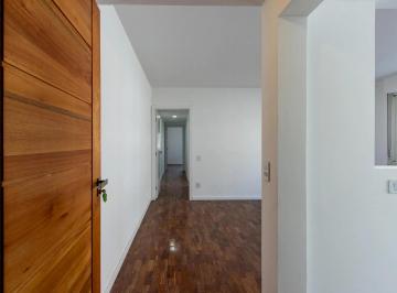 Apartamento · 84m² · 2 Quartos · 1 Vaga · Apartamento no Menino Deus com 2 dormitórios e garagem