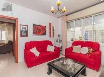 Apartamento · 65m² · 2 Quartos · Apartamento 2 Quartos com Suíte e Pátio no Menino Deus
