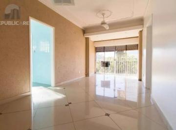 Apartamento · 76m² · 3 Quartos · Ótimo apartamento no Menino Deus com 76,48m2 de área privativa, 3 dormitórios e