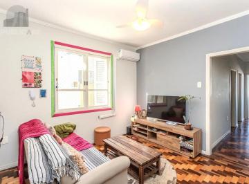 Apartamento · 87m² · 3 Quartos · Apartamento no bairro Petrópolis de 3 dormitórios REFORMADO