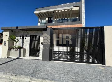 Casa · 268m² · 4 Quartos · 2 Vagas · Sobrado com 04 dormitórios, sendo 03 suítes e 02 v