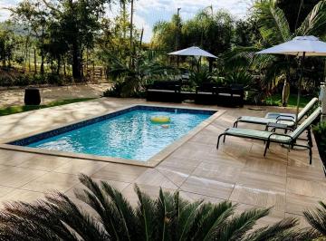 Rural en Venda de 4 quartos · SÍTIO COM PISCINA TERRENO 4000 m2