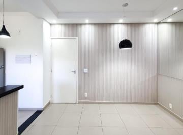 Foto 01 · Apartamento à Venda em Valinhos-SP: 2 Quartos, 2 Salas e Vista para Mata!