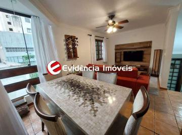 Casa · 140m² · 3 Quartos · 2 Vagas · Sobrado à venda na Vila Floresta (Santo André) com 3 dormitórios e 2 suítes