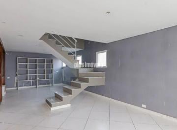 Casa · 250m² · 4 Quartos · 4 Vagas · Conforto e segurança.