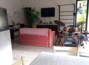 308420a1ca32047999355e6c22cafa2311e16ddf · Casa à Venda em Condomínio Fechado de 02 Quartos em Cravinhos com Piscina.