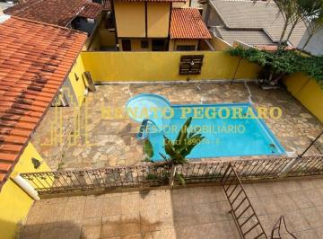Casa · 357m² · 5 Quartos · 7 Vagas · Casa Assobradada Próxima ao Lago do Taboão
