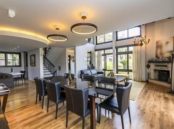 Casa · 537m² · 5 Quartos · 5 Vagas · Casa em condomínio 5 suítes à venda no Campo Compr
