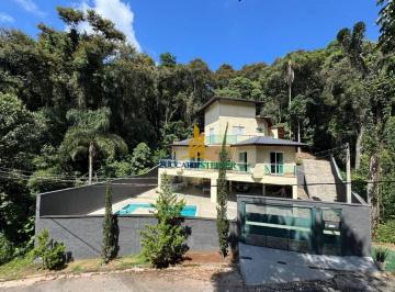 4ecec444682f0cb9b78e49c261cfa0c53e2c5ea5 · Sobrado à Venda em Condomínio 418 m² | Mairiporã/SP R$ 1.600.000