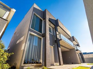 dc3aaa2858e45143866d6c7f5c22c7054f67a4be · Sobrado em Condomínio à Venda no Fanny em Curitiba | 177m² | 3 Quartos com Closet | Suíte | 2 Vagas 