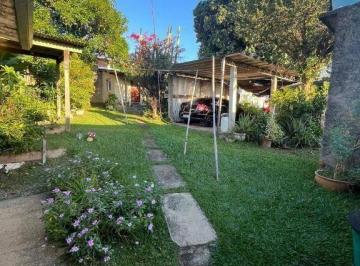 ef1112093d9d659a7397606c404bf81ae619ff69 · TERRENO AMPLO COM DUAS MORADIAS NA AVENIDA PRINCIPAL