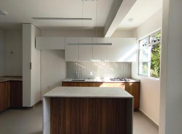 Apartamento de 2 quartos, Brasília · 1º ANDAR. 2 BANHEIROS. REFORMADÍSSIMO