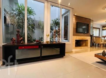 1051e04d · Casa, 3 dormitórios, 125 m², em Hípica