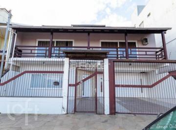 dfc7b4dd · Casa, 4 dormitórios, 366 m², em Centro