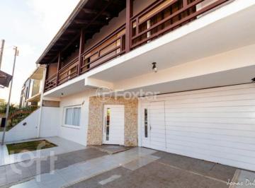 1c451839 · Casa, 4 dormitórios, 366 m², em Centro