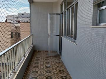 Varanda · Apartamento à venda próximo ao metrô de Irajá