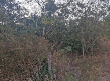 Rural de 1 quarto, Corumbá de Goiás · Imóvel com casa próximo ao lago em condomínio fechado