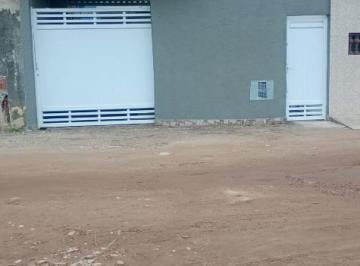 Casa · 2 Quartos · 3 Vagas · Venda Imperdível: Sobrado na Chácara Vista Linda Bertioga/SP